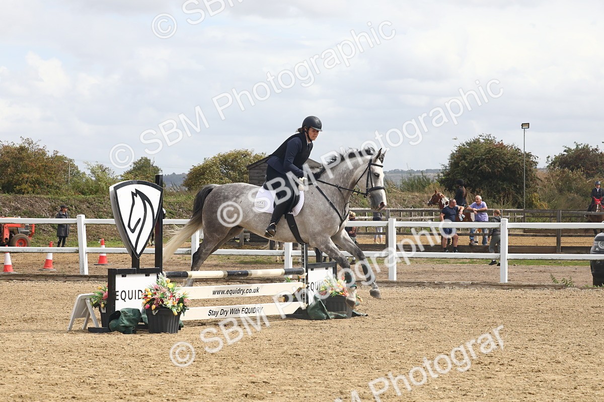 SBM_007313 - Class 8 - 70cm Champs