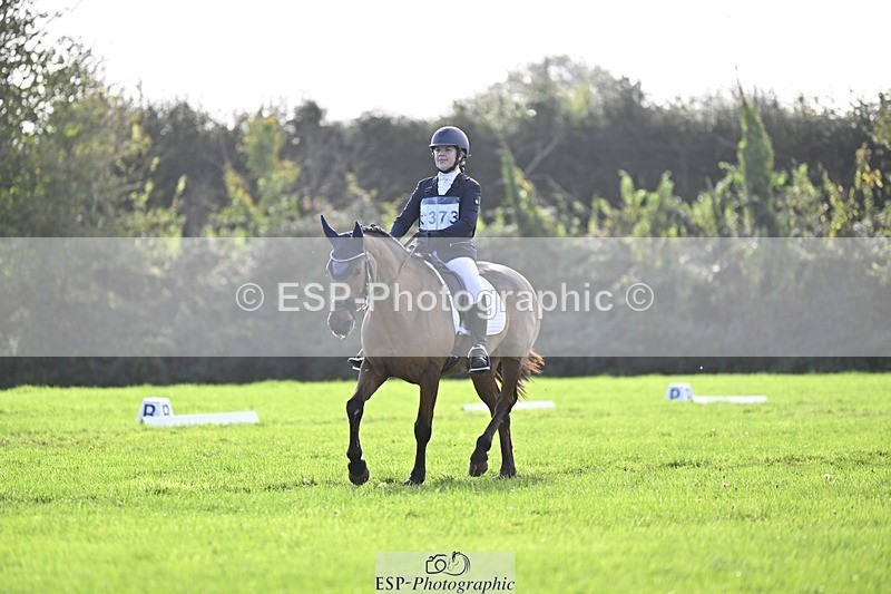 241025-120059-06994 - 373-Isabelle.Thwaite-BEACH.LADY