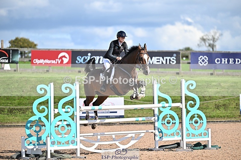 250924-141622-00563 - Cls 6 Foxhunter and 1.20m Open