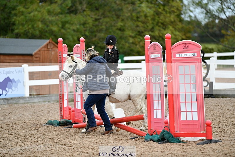 241013B-085243-00047 - Cls 1 Clear Round