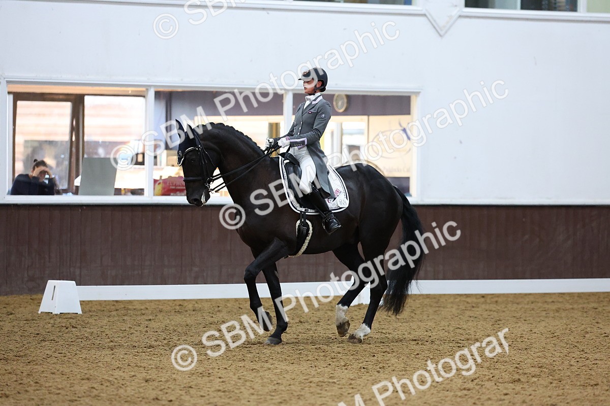 SBM_009514 - Class 14 - FEI Grand Prix - 19.27-20.27