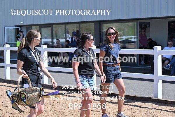 BPP_1868 - THU CLASS 3 Scottish Branch North West Junior Championship **Viewing/Selection class for 148 teams**