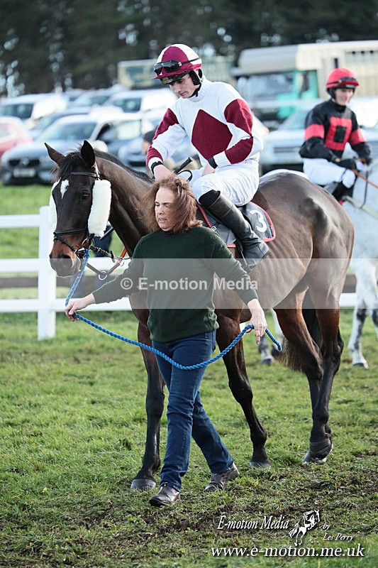 PtP 141225  1741 - New Forest Hounds PtP Larkhill 14/12/25