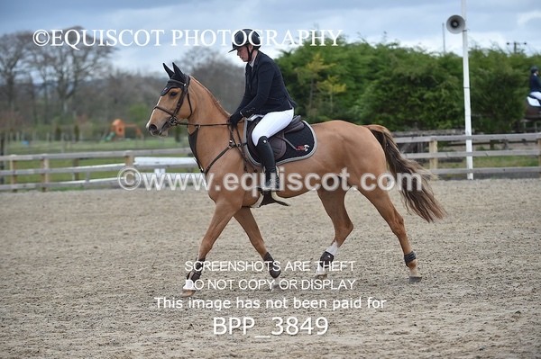 BPP_3849 - CLASS 4 Senior Newcomers/ 1.10m Open