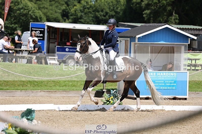 240721-131317-08733 - 228-Dominique_Kinnaird-Perry-Pallas_Vanquish