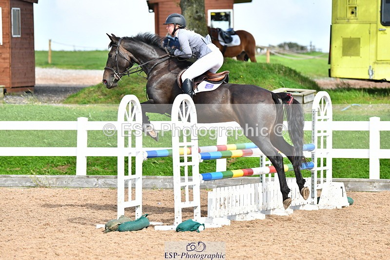 230819A-153819-01072 - Cls 32 95cm Amateur Qualifier