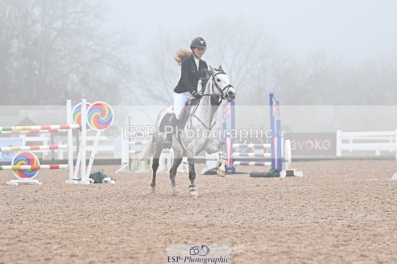 251115-130439-00863 - Cls 14+15 Junior 1.20m and 148cm