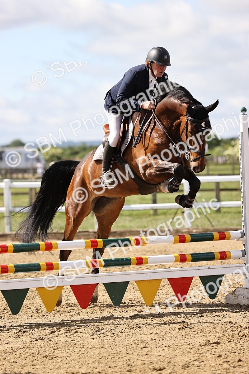 SBM_001901 - Class 8 - Clear Round