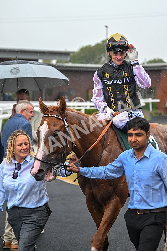 270825-Race 1-The Lost Sock-4524 - Race 1