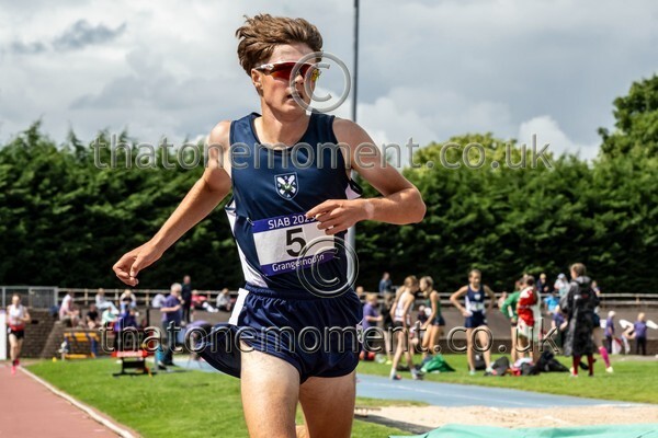 SIAB23-914503 - Track Male Set One