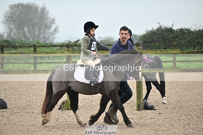 241110-093340-00015 - 40cm Showjumping