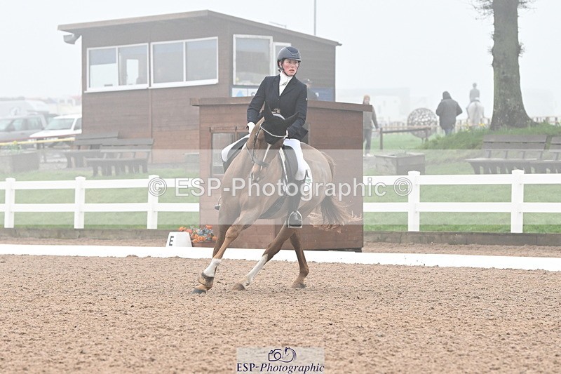 240217A-111751-01632 - 124-Anna.miller-fantabulous