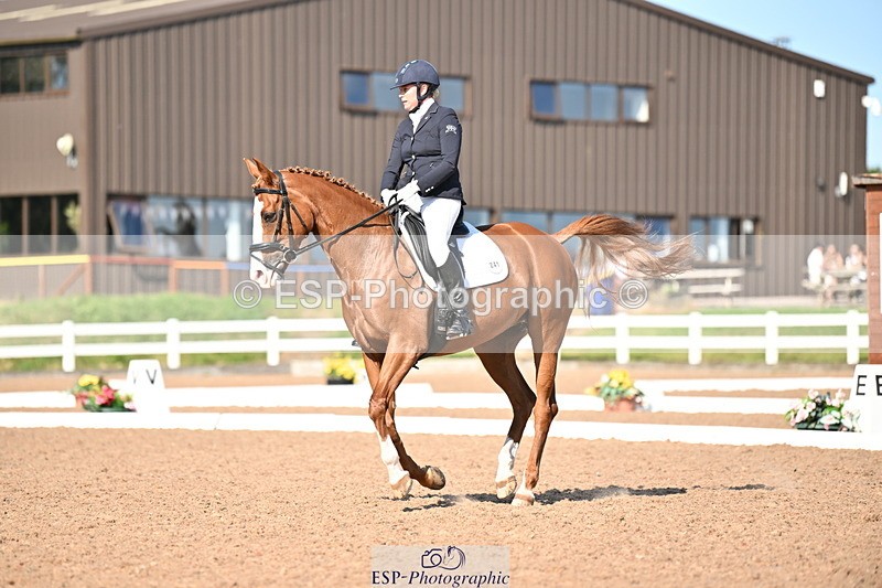 240816A-162452-06176 - 241-Caroline.Toman-D-Pandora.Ramall