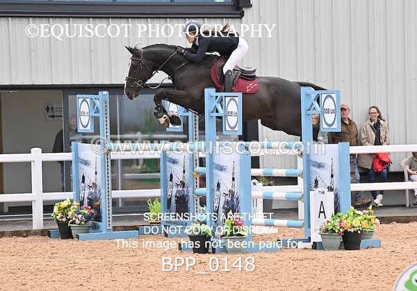 BPP_0148 - CLASS 25 SUN HOYS Redpost Equestrian Senior Foxhunter Second Round
