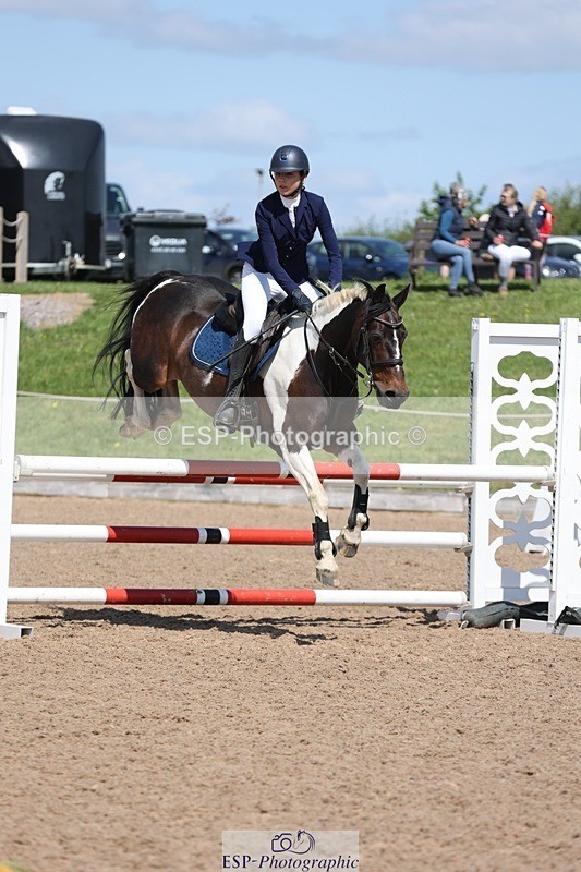 250504-120501-02416 - Cls 4 Pony Newcomers and 1m Open