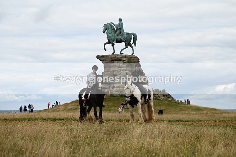 DSC_6611 - Time at Statue 12:45 to 13:15