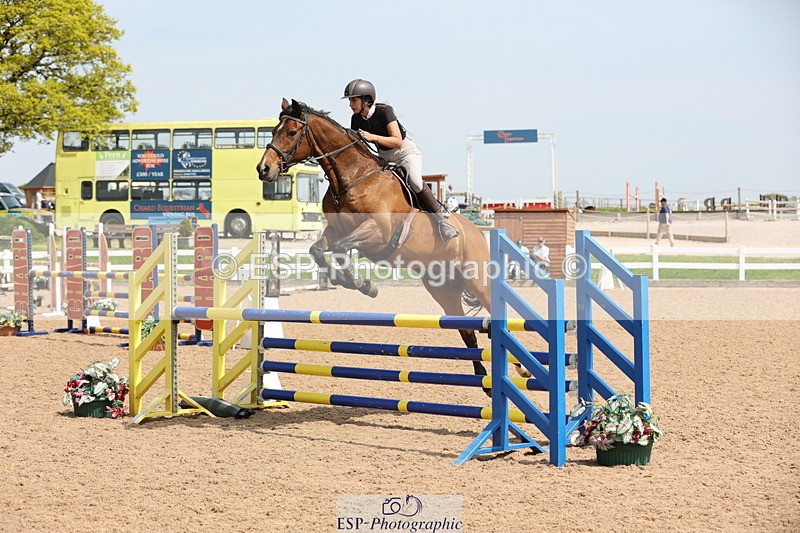 240510A-142026-07586 - Cls 17 1.05m National Am Quali