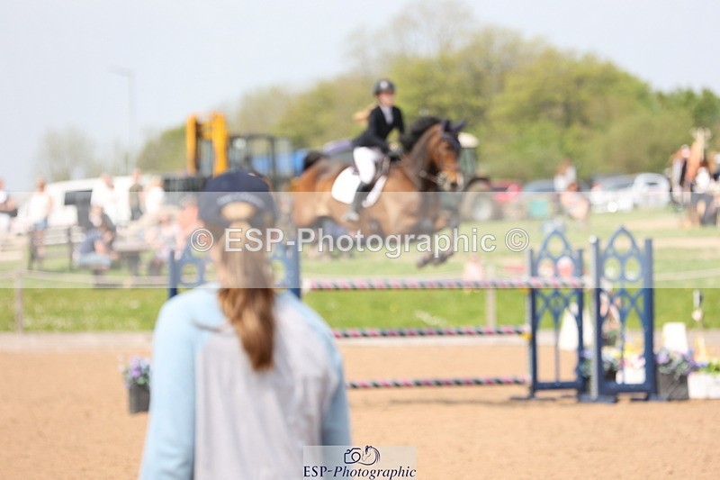 240511A-145713-14484 - Cls 36 National 1.30m Open