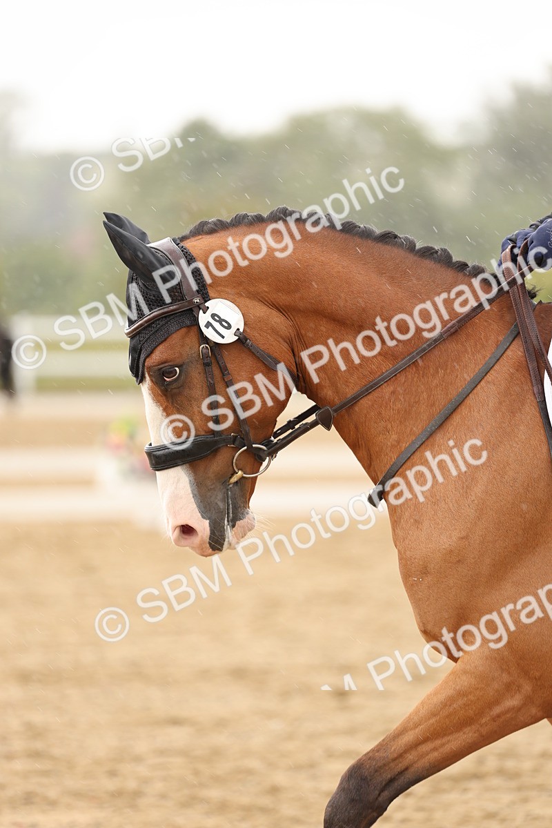 SBM_003596 - Class 6a - Novice 5 - 13.17-14.21