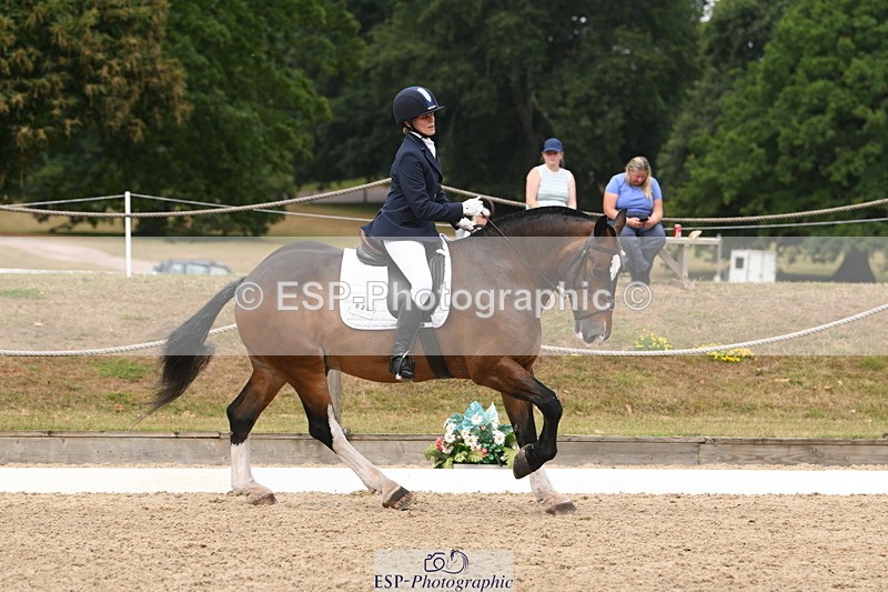 250719A-120233-04557 - 026-Carol.Quantrill-Cormoy.Lad