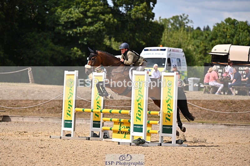 250802A-150311-06141 - F-278-Stacey.Blunn-MEADOWMARSH.DANCING.MILLIE