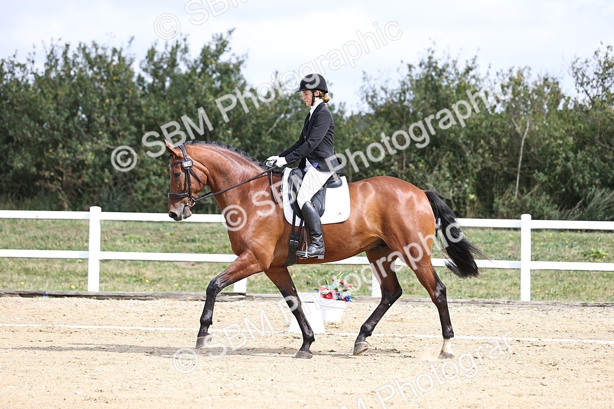 SBM_016157 - Class 14 - Novice 23 - 10.29-11.32