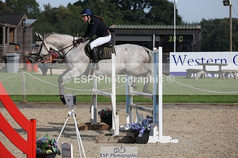 230908-102316-00427 - Cls 6 Snr British Novice & 90cm Open