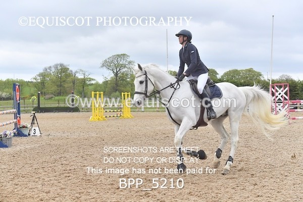 BPP_5210 - CLASS 26 SUN  1.05m Amateur Championship Qualifier/ 1.05m Open