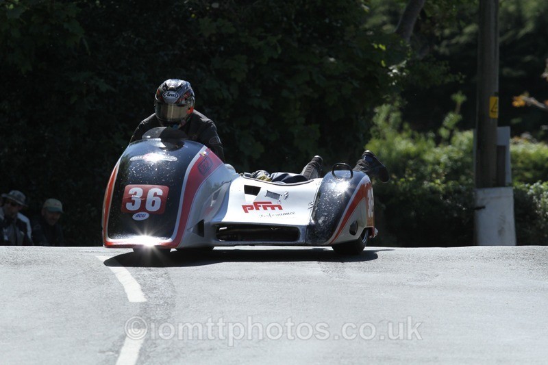 IMG_2418 - Sidecar Race 2 - TT 2013