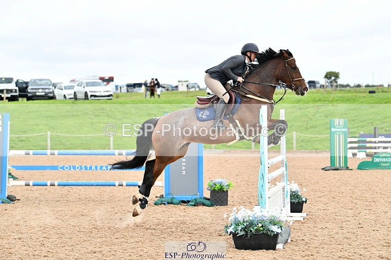 240915A-124933-09993 - Cls 27 Snr 1.05m & 1.10m GP