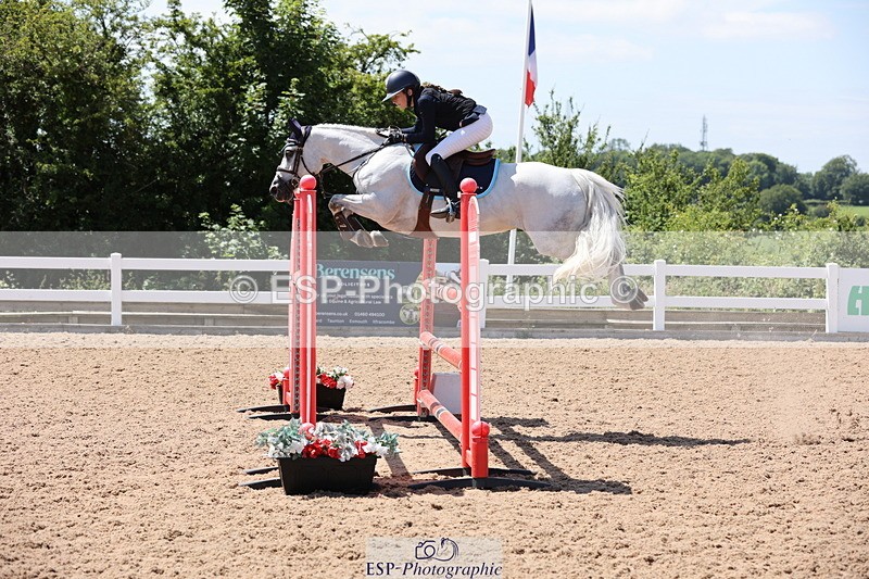 240629A-143401-06909 - Cls 19 Foxhunter and 1.10m Open