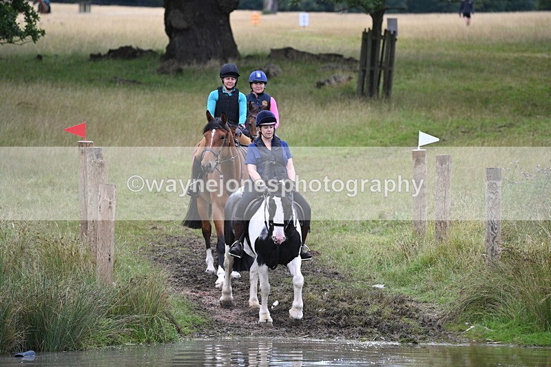 WJ7_3671 - Time at Water 12:15 to 12:50