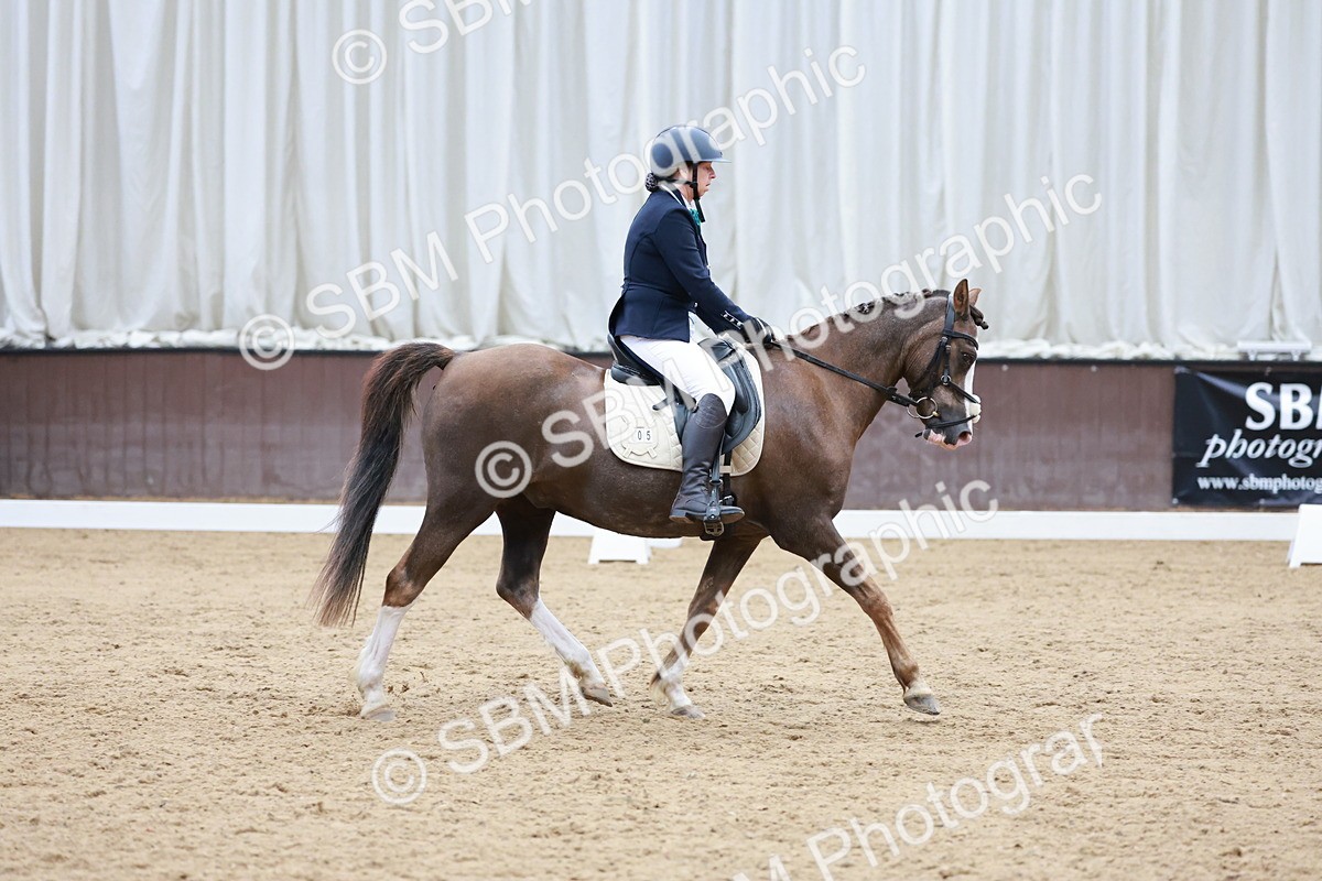 SBM_010111 - Class 6b - Novice 6 - 12.40-13.43