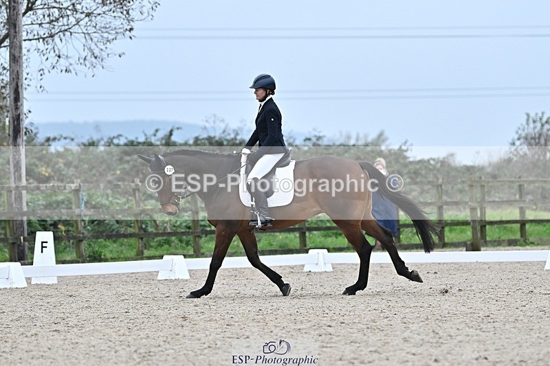 241103-151416-02762 - Novice 1 - 14.44 to 16.08