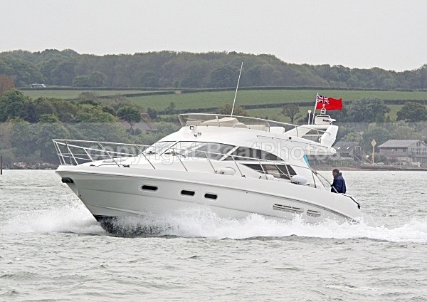 090510 SEALINE S42 IMG_0464 - Flybridge Cruisers