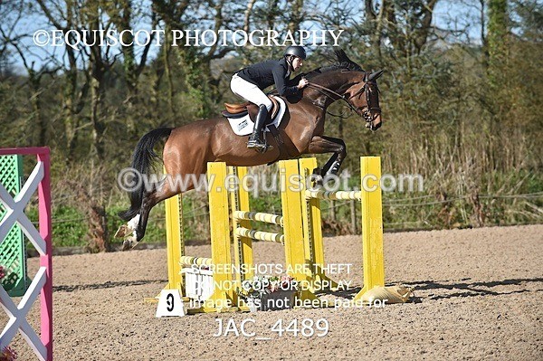 JAC_4489 - CLASS 11 SAT Andrew Hamilton Coach, RHS Foxhunter Championship Qualifier