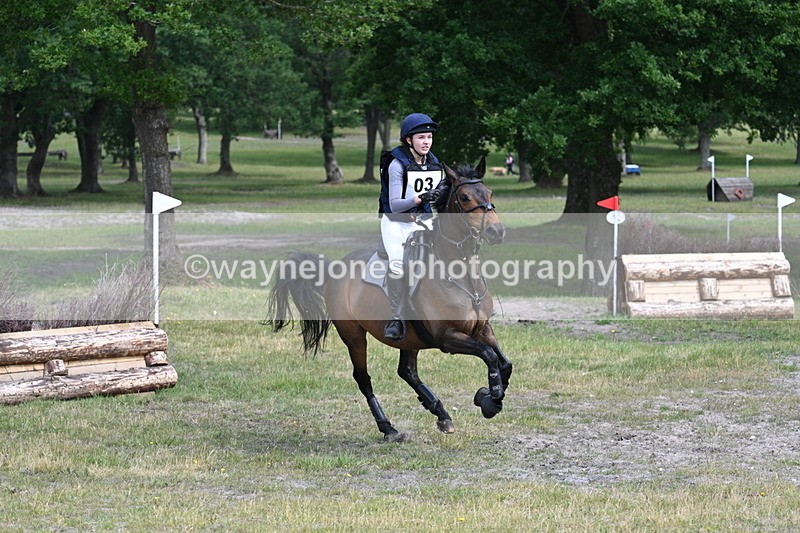 WJ7_8883 - Time 10:45 to 11:03