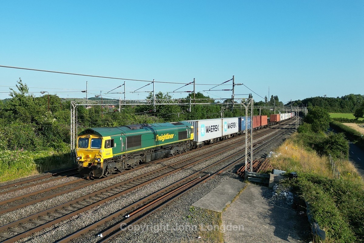 JL - 29.7.24 66554 4M56 London Gateway - Garston FLT, Pitstone - Latest shots