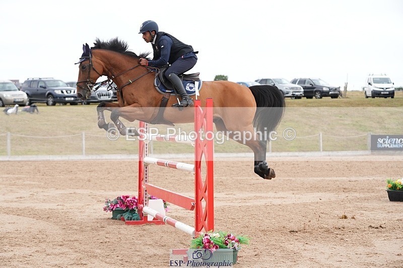 250718-115424-10146 - Cls 2, 3 Star Small Tour Break til End