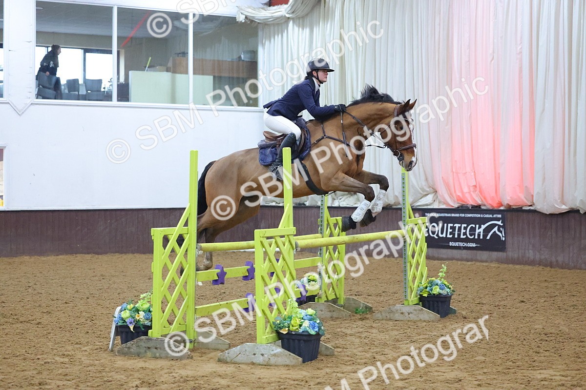 SBM_008914 - Class 22  - Senior Newcomers/ 1.10m Open - First Round (1.10m)