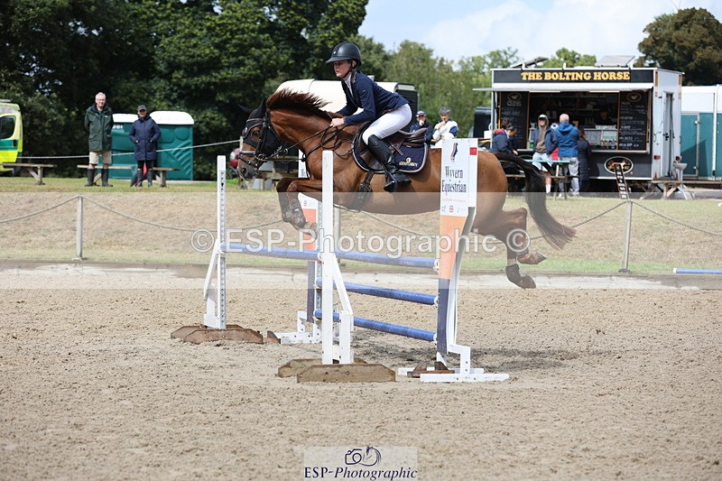 250831A-133734-10334 - Cls 42 Snr 1m Grand Prix