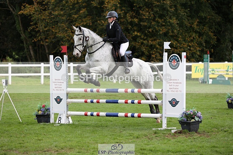 231022-132243-27671 - 474-MENELAUS-Elise.Washer-TrotUp+SJ