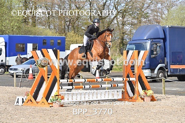 BPP_3770 - CLASS 3 FRI Senior British Novice/ 90cm Open
