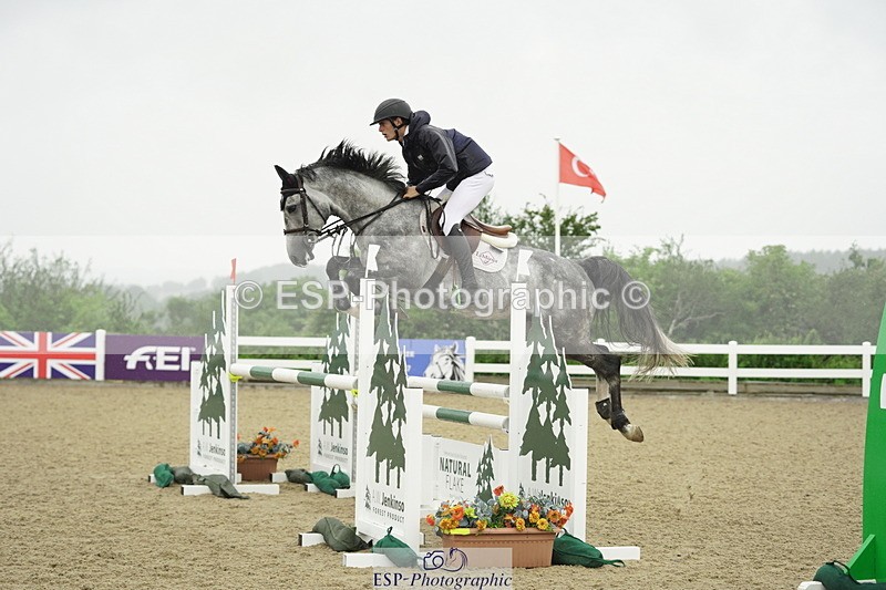 230722A-091128-08331 - Cls 27, 5 Yr Olds 1.10m