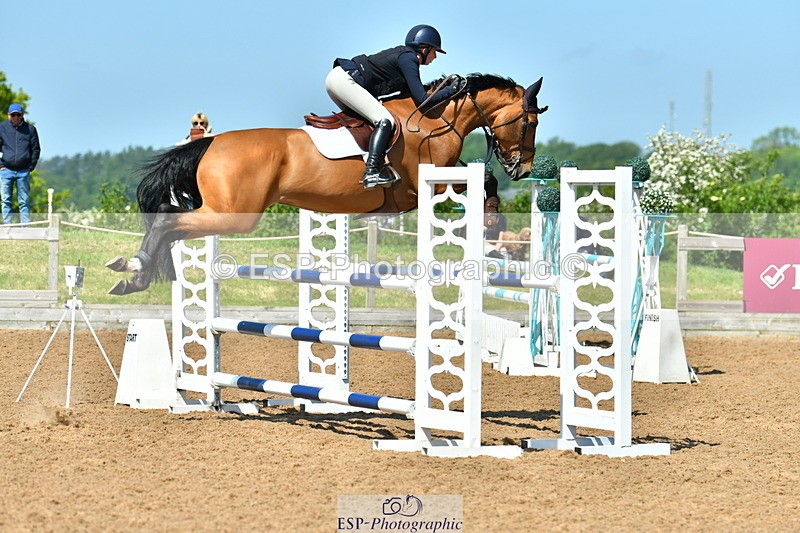 230527A-110403-03820 - Cls 14 Newcomers