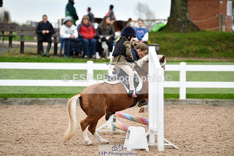 241013B-105508-00503 - Cls 2c 40cm Lead Rein