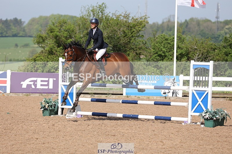 240510A-101325-05627 - Cls 14 Discovery and 1m Open