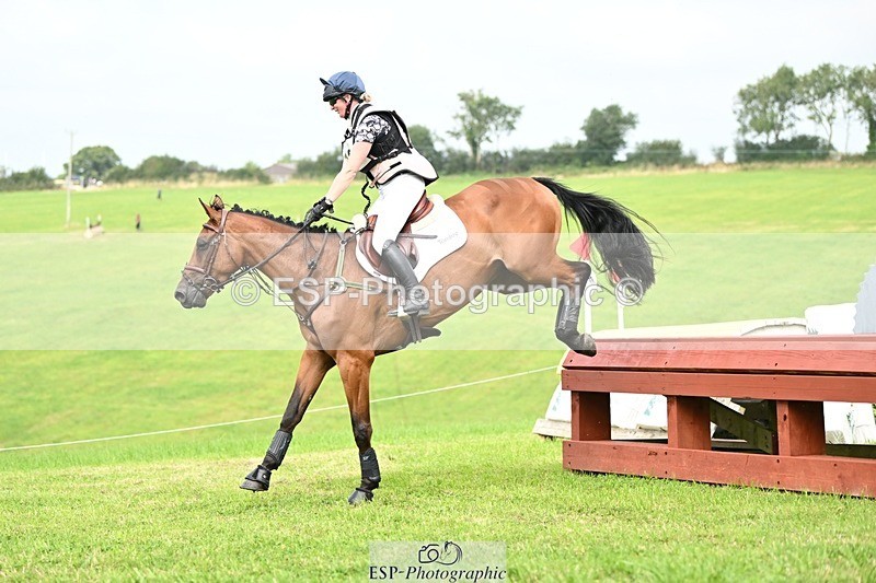 240831A-115833-01995 - 160-Georgie.Goss-CASALLCO.JUMPING.JACK