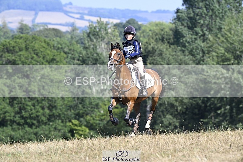 250824A-151204-38975 - 2169-Oliver.Thomas-Doylan.fairy.footsteps