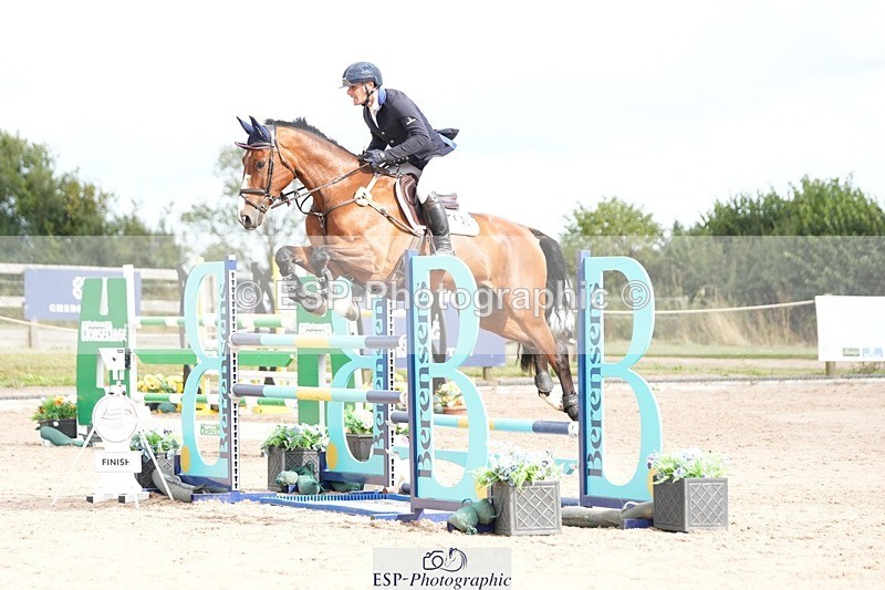 250803-165249-14658 - Cls 30 Redpost Equestrian Senior Foxhunter